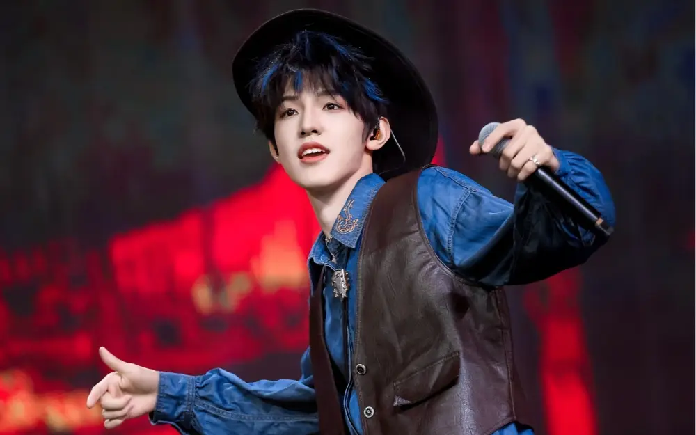 TF家族三代养成系爱豆_tf三代有哪几个有黑料的明星,_TF家族三代恋爱传闻