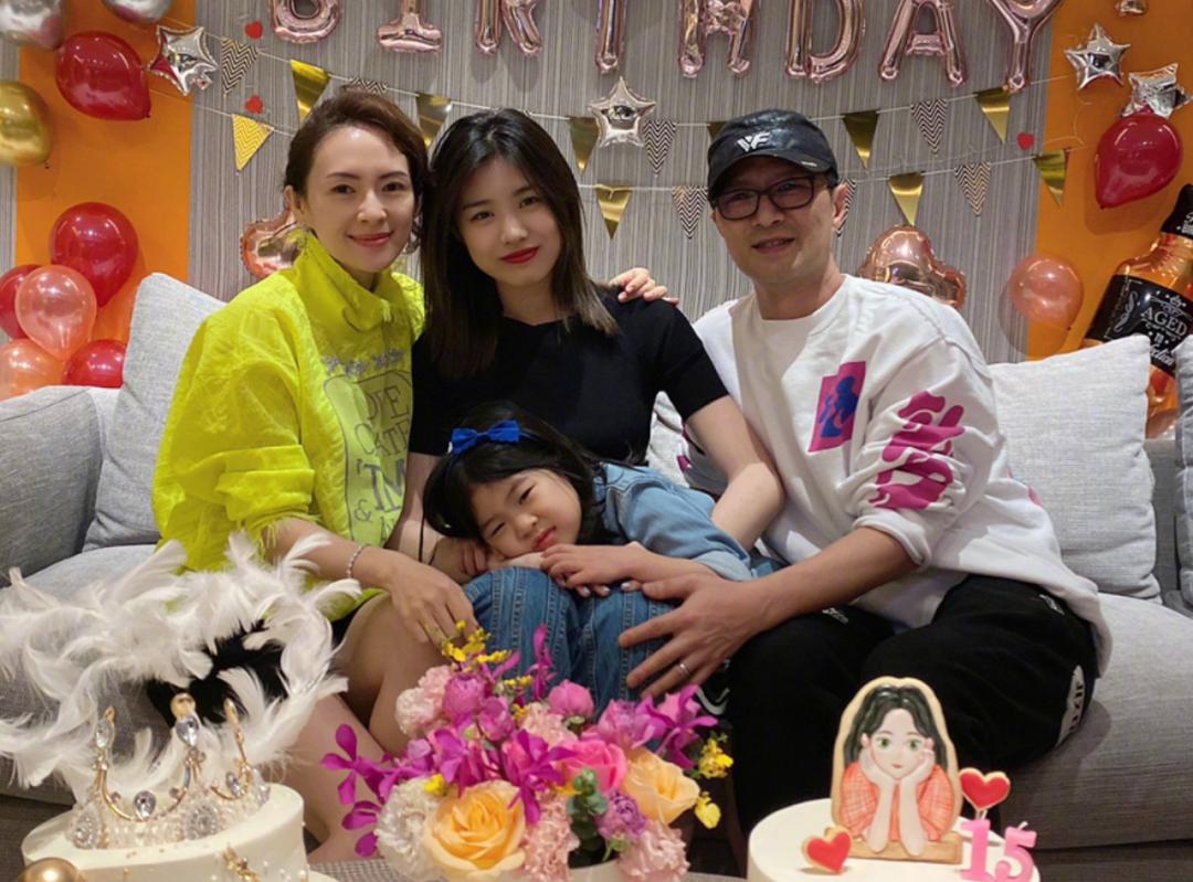 现在女明星_周迅参加综艺节目现状_周迅离婚后生活