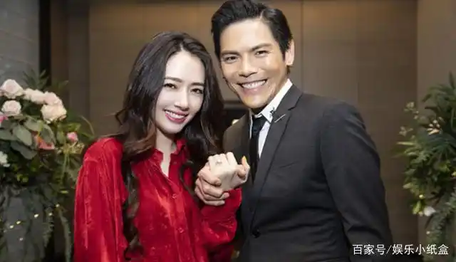 向佐520撒狗粮，3年前曾被郭碧婷拒绝，如今在一起最应该感谢她