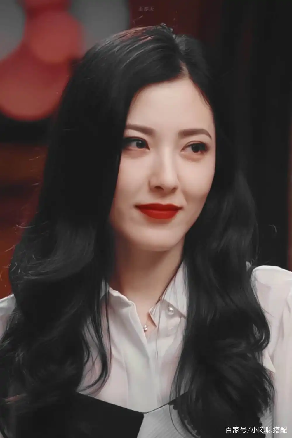 长脸女人如何变美_长方形脸女明星_长脸女星妆容技巧